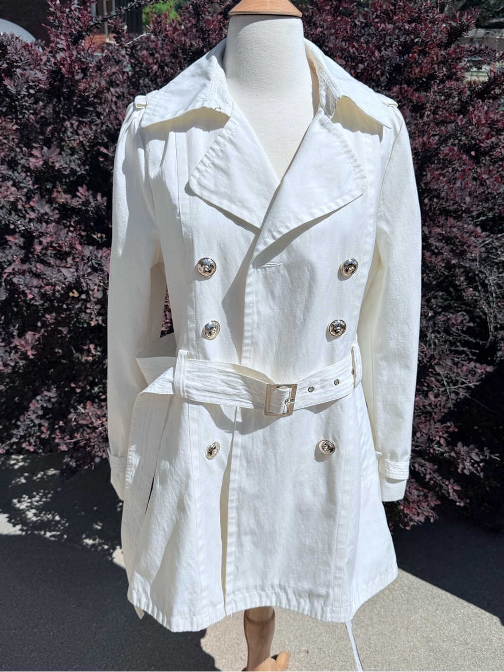 Black Rivet Double-Breasted Belted Coat Sz Medium- Cream Color